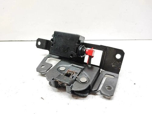 Bmw e83 tailgate boot - bmw, lock